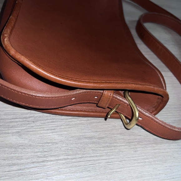 VINTAGE COACH MITCHELL BRITISH TAN
CROSSBODY BAG 9938 - Picture 5 of 13